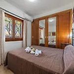 Pintor House By Interhome Tatil Evi
