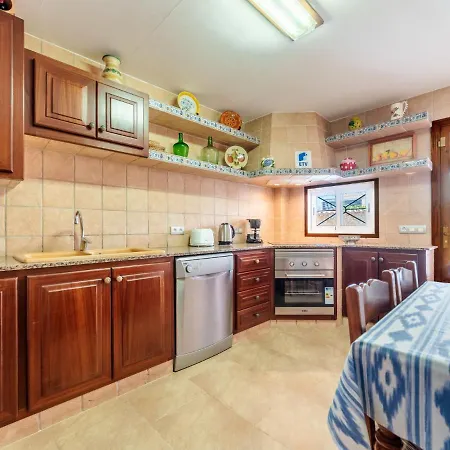 Pintor House By Interhome Nyaraló *